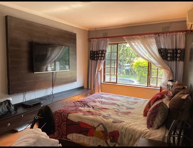 4 BEDROOM HOUSE FOR SALE IN WESTVILLE
